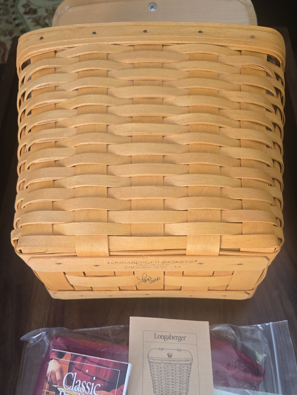 Longaberger 2000 Medium Mail Basket - Picture 4 of 7